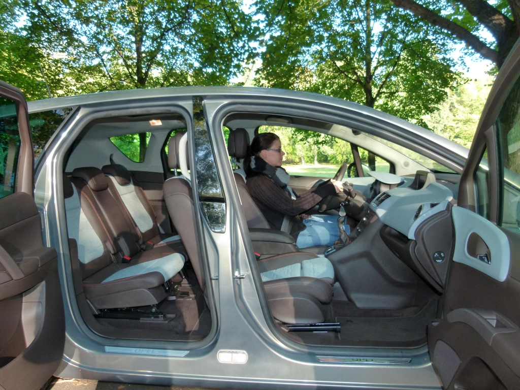 Test Opel Meriva Innovation 1.4 Ecotec: Kompakter Verwandlungskünstler 