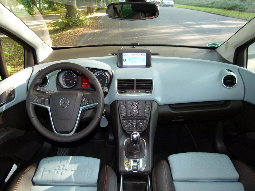Test Opel Meriva Innovation 1.4 Ecotec: Kompakter Verwandlungskünstler 