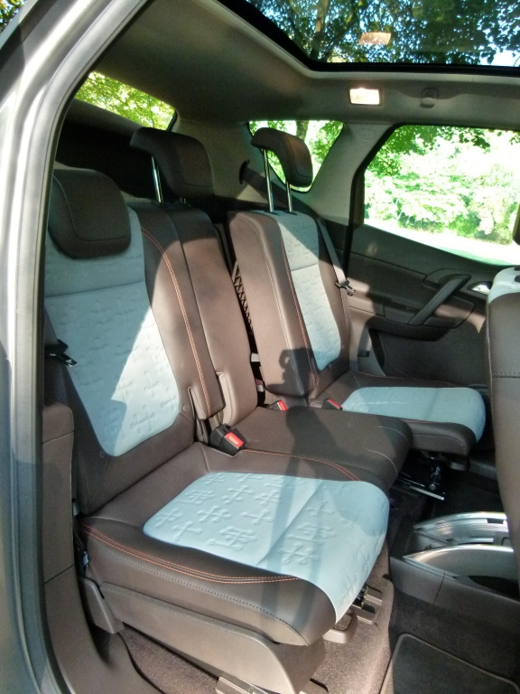 Test Opel Meriva Innovation 1.4 Ecotec: Kompakter Verwandlungskünstler 