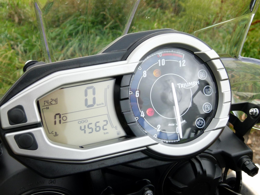 Test Triumph Tiger 800 XC ABS: An der Engländerin ist alles echt!