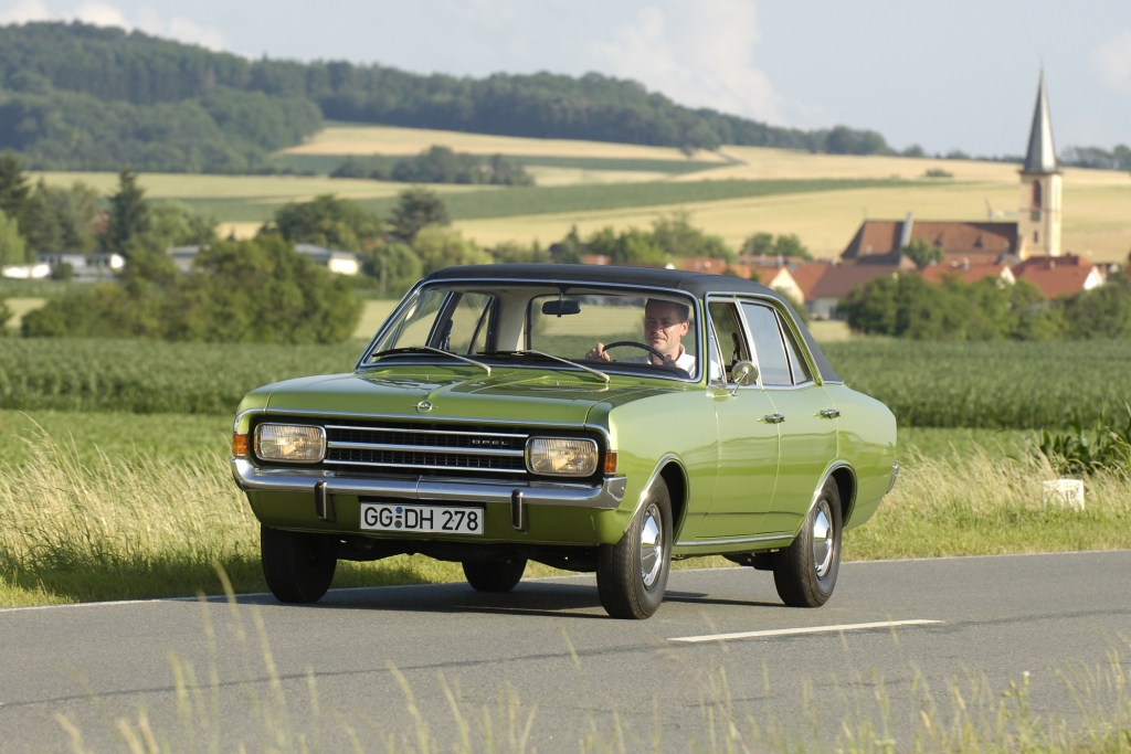 Tradition: 45 Jahre Opel Rekord C/Commodore A - Mittelklasse für Millionen