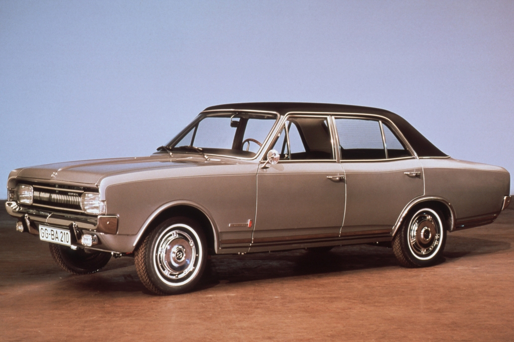Tradition: 45 Jahre Opel Rekord C/Commodore A - Mittelklasse für Millionen