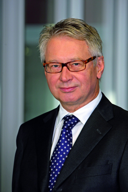 Wolf-Dieter Hellmaier.