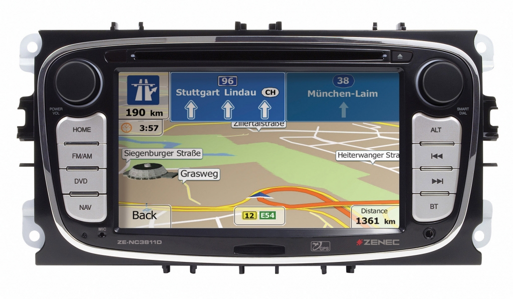 ZENEC E>GOs mit neuer Multimedia-Navigation