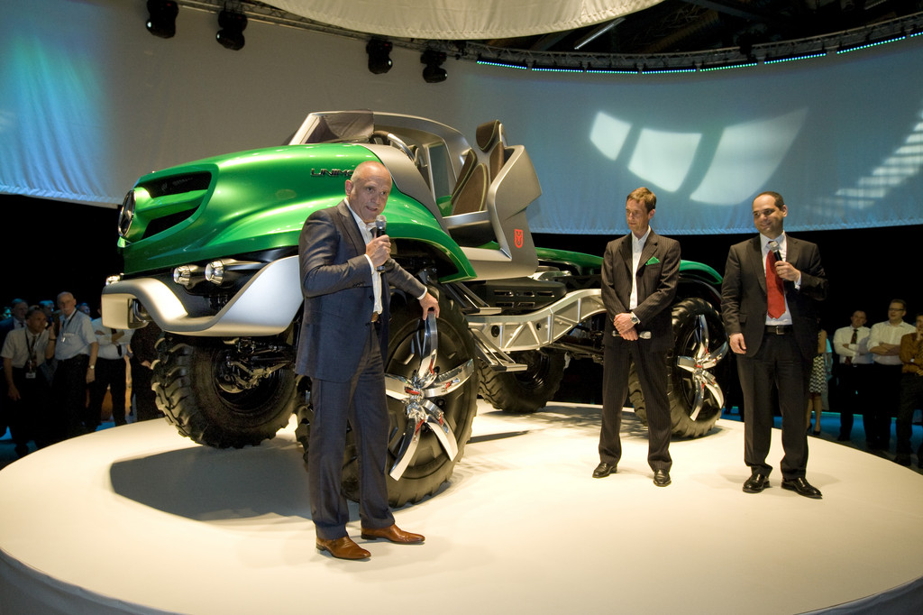 „60 Jahre Mercedes-Benz Unimog“: Designstudie.