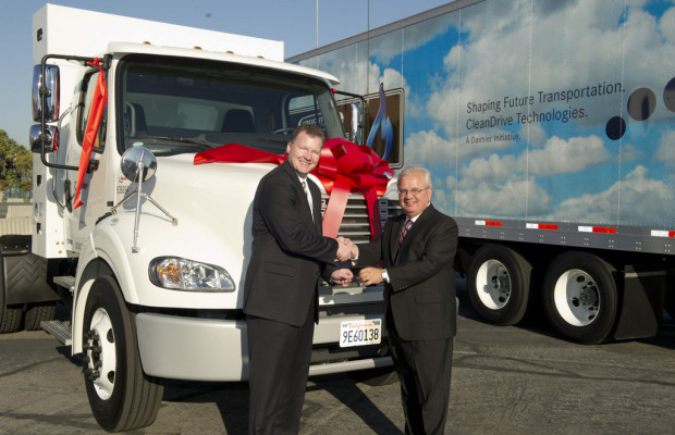 1000ster Freightliner mit Erdgasantrieb ausgeliefert