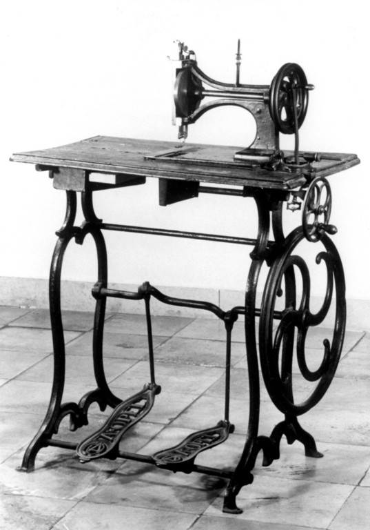 150 Jahre Opel: Die erste Opel Nähmaschine, 1862.