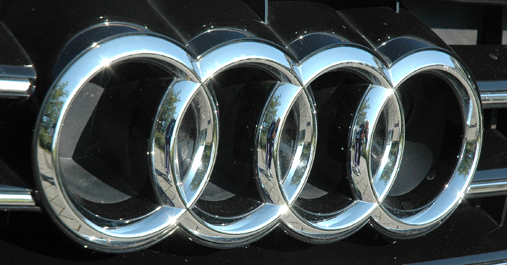 Audi A7 Sportback: Die Markenringe sitzen vorn im oberen Teil des Kühlergrills. 