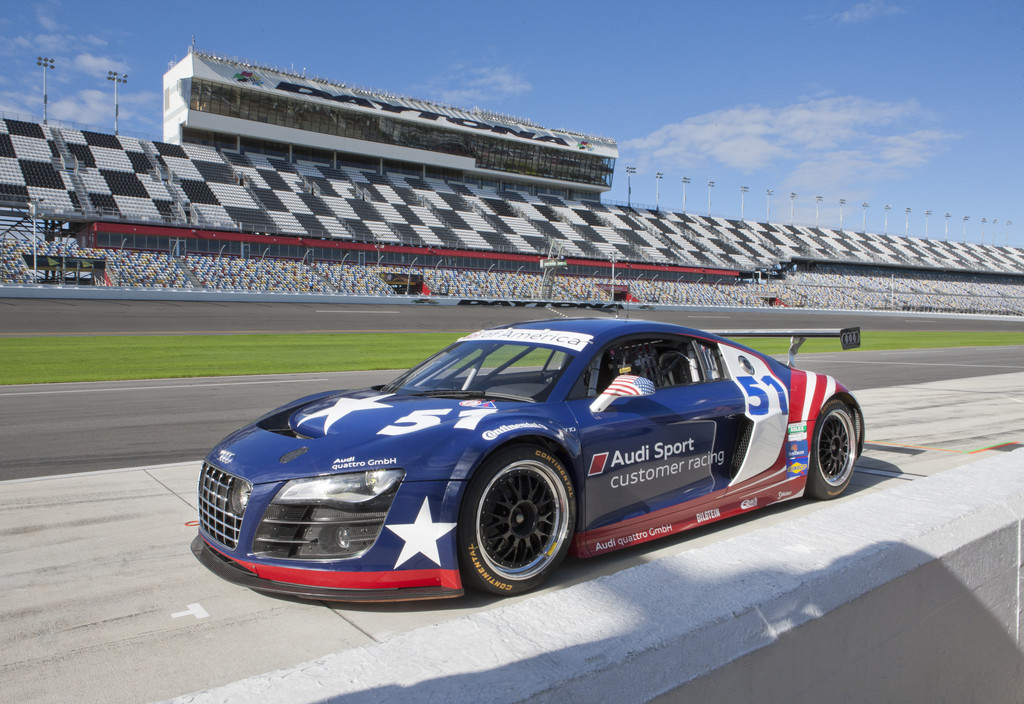 Audi R8 Grand-Am.
