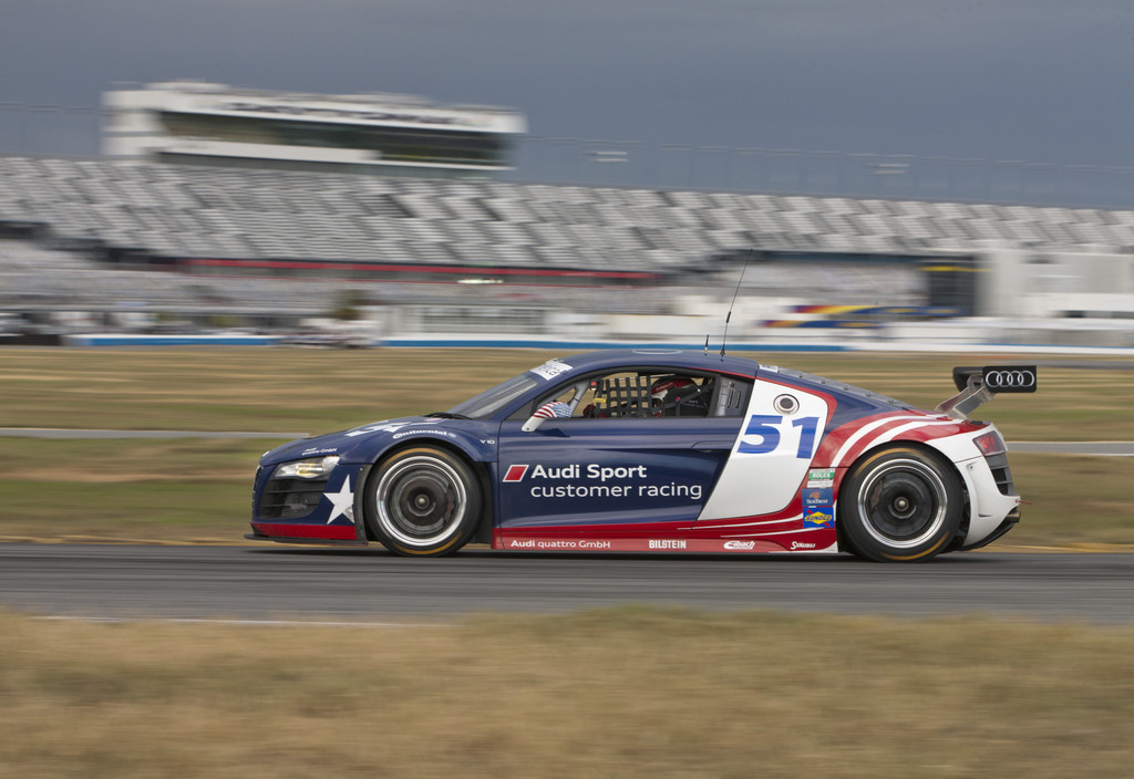 Audi R8 Grand-Am.