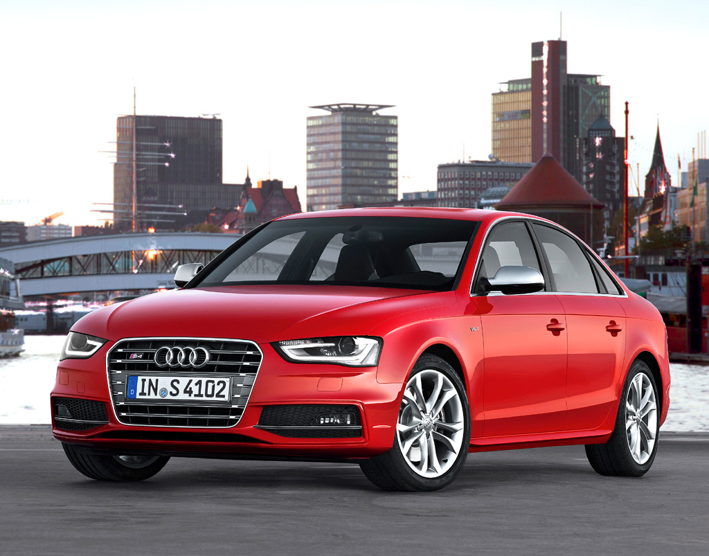 Audi S4, hier als Limousine. 