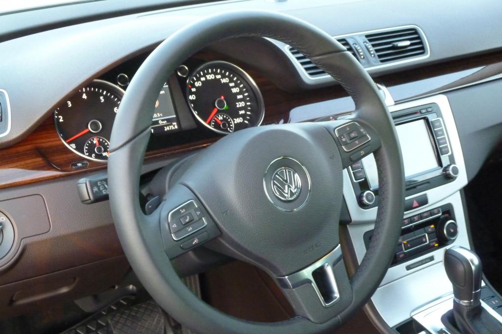 Bei 250 km/h ist der Passat abgeregelt