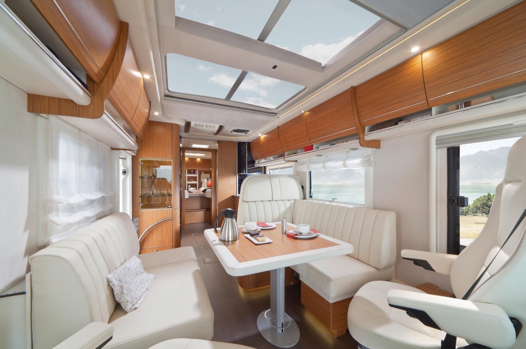CMT Stuttgart 2012: Concorde Charisma III – Reisemobil der Extraklasse