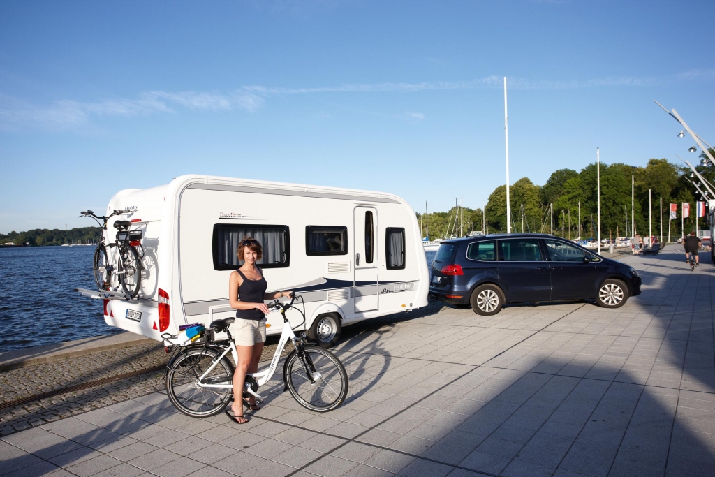 CMT Stuttgart 2012: Hobby Prestige überarbeitet, mehr Ausstattung für De Luxe und Excellent