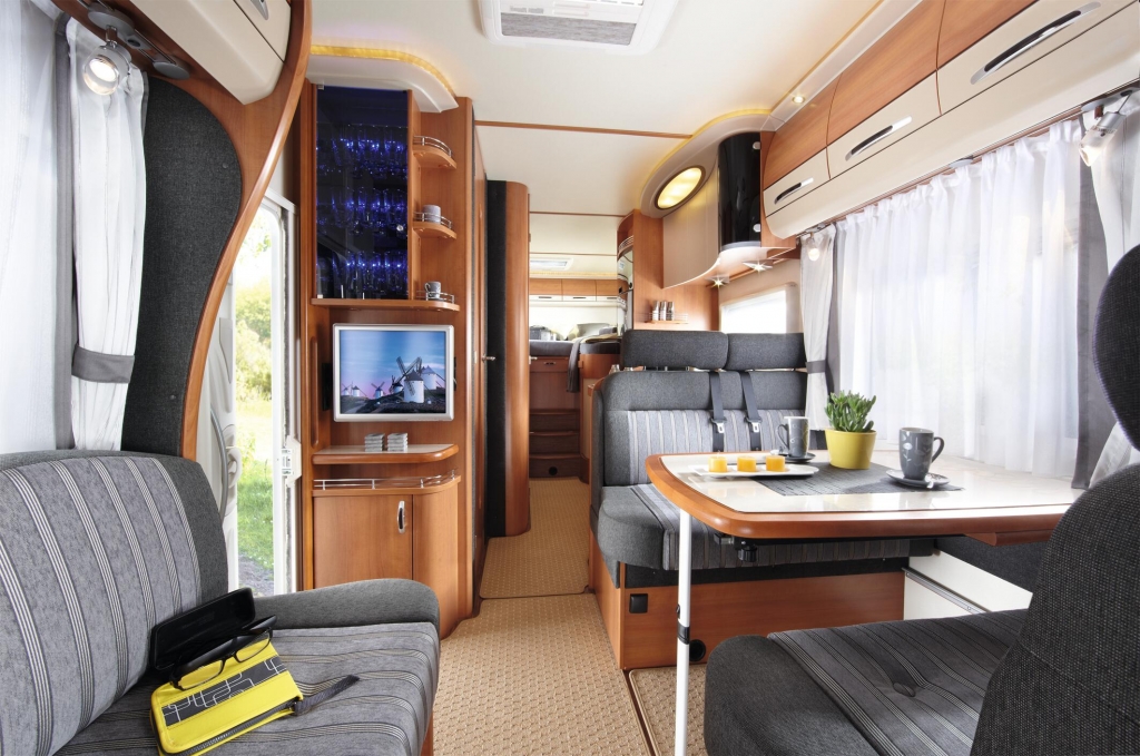 CMT Stuttgart 2012: Hobby Siesta – Reisemobile zum Sparpreis