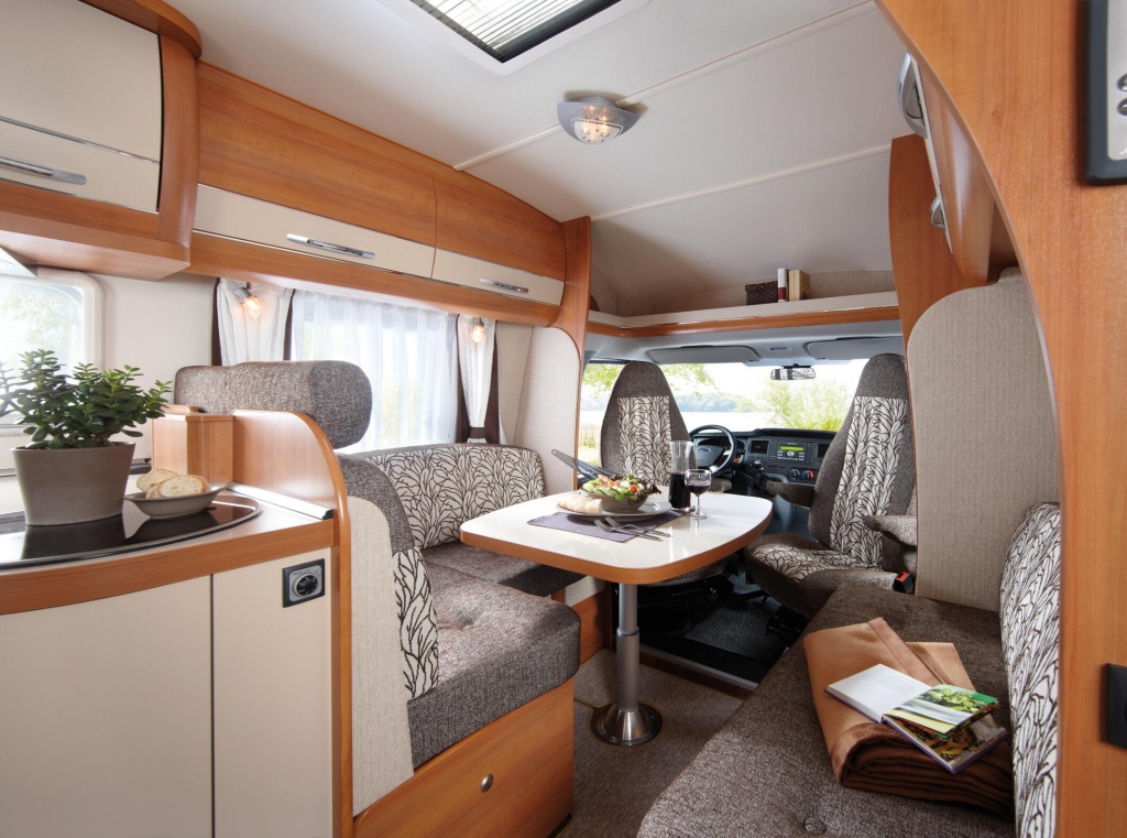 CMT Stuttgart 2012: Hobby Siesta – Reisemobile zum Sparpreis