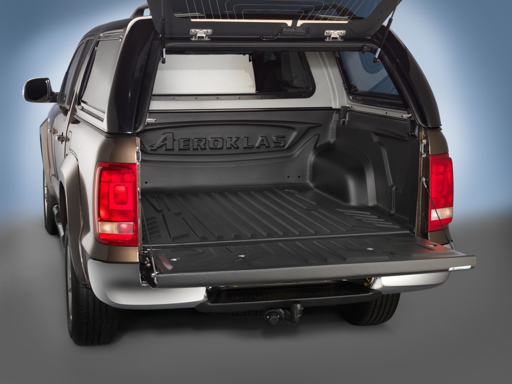 Cobra veredelt VW Amarok: Hardtop, Frontbügel und Alu-Räder für den Wolfsburger Pickup