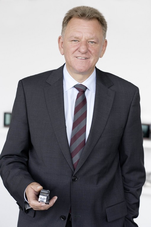 Daimler peilt für 2013 eine halbe Million Lkw an