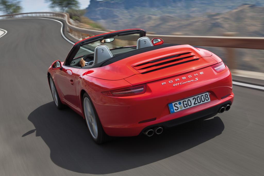 Das 911er Cabrio feiert in Detroit Premiere