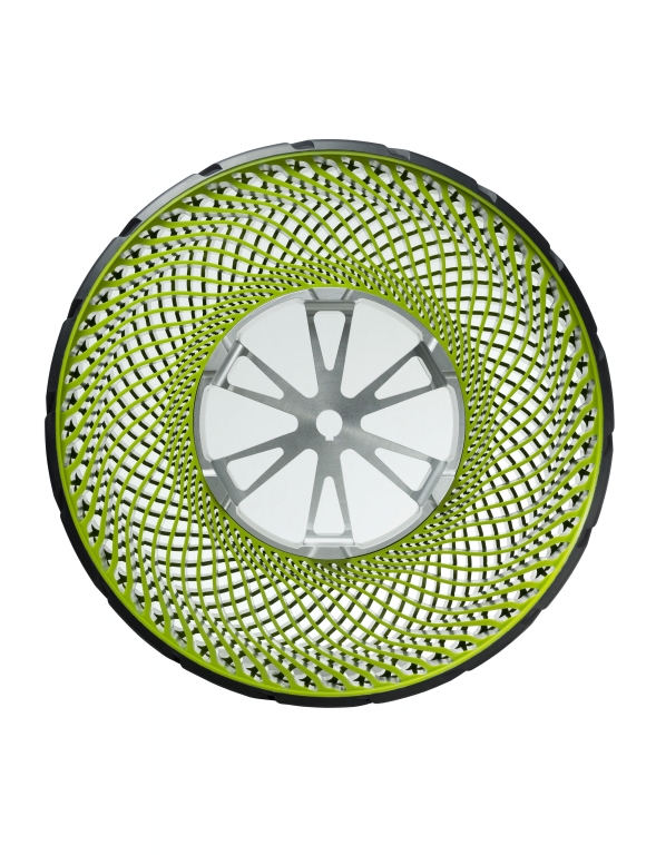 Ein Konzeptreifen von Bridgestone ersetzt die Luftfüllung durch eine flexible Speichenstruktur aus Thermoplast-Kunststoff. 