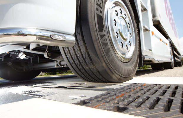 Erste automatisierte Messstelle für Lkw-Reifen in neuen Bundesländern