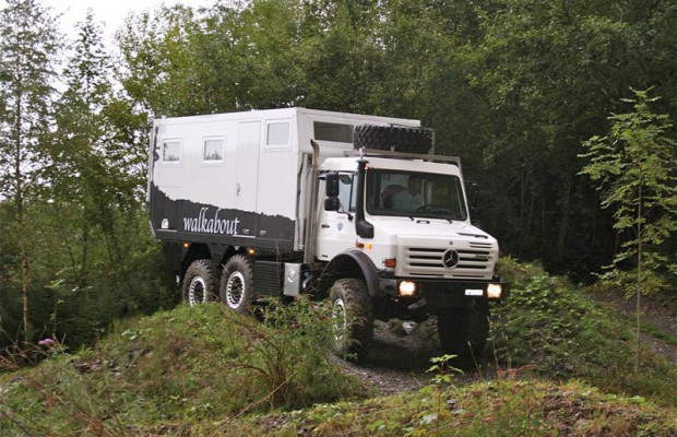 Extrem geländegängiges Fernreisemobil