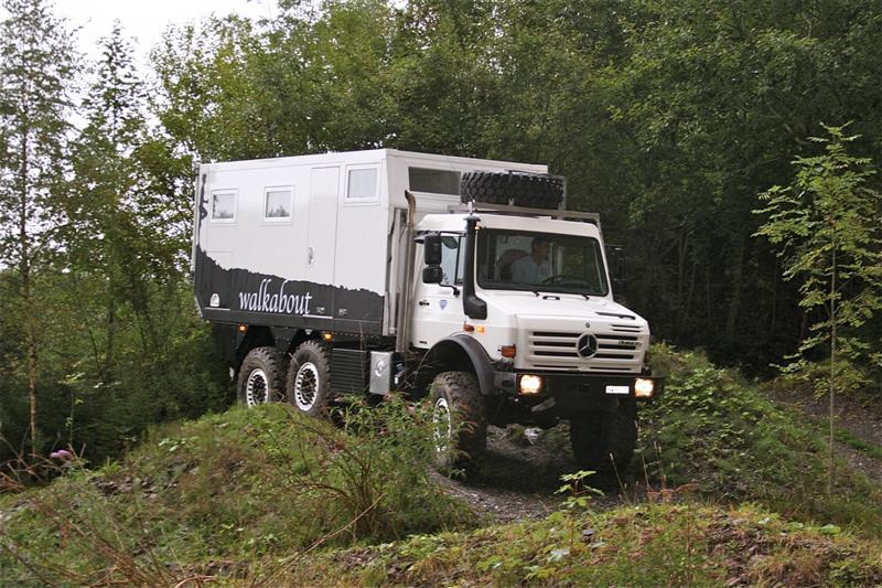 Extrem geländegängiges Fernreisemobil