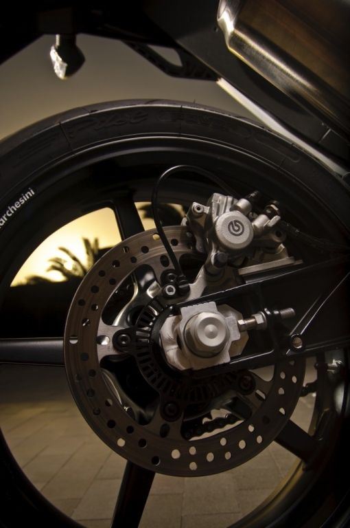 Fahrbericht KTM 690 Duke: Herzbube aus Österreich