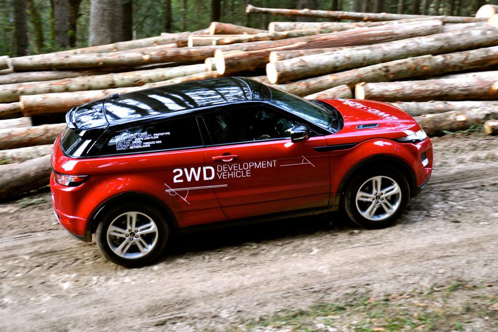 Im Februar 2012 kommt das frontgetriebene Einstiegsmodell Evoque eD4 auf den Markt