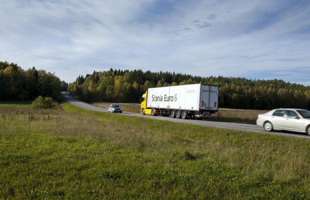 Lkw: Vorausschauender Tempomat hilft sparen