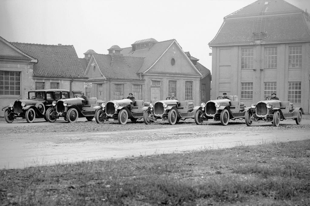 Maybach W3, 1921