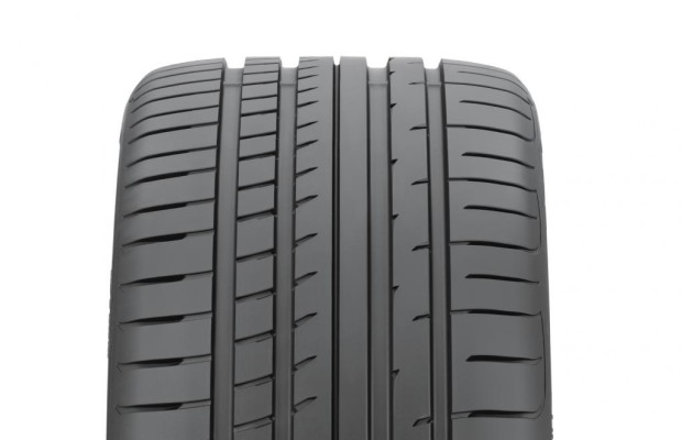 Neuer Porsche 911 nun auch mit Goodyear bereift