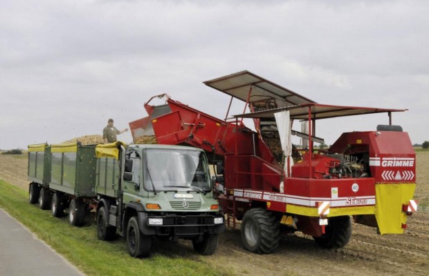 Schneller als ein Trecker: Mercedes-Benz Unimog U 400