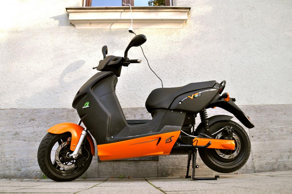 Test: Elektro-Roller e-max 90S - Wie E-Mobilität rundum funktioniert