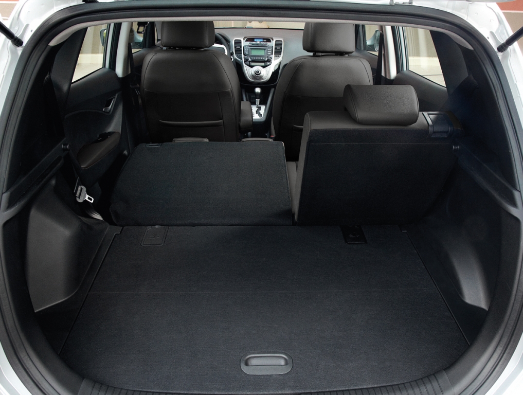 Test: Hyundai ix20 blue - Viel Platz, wenig Durst 