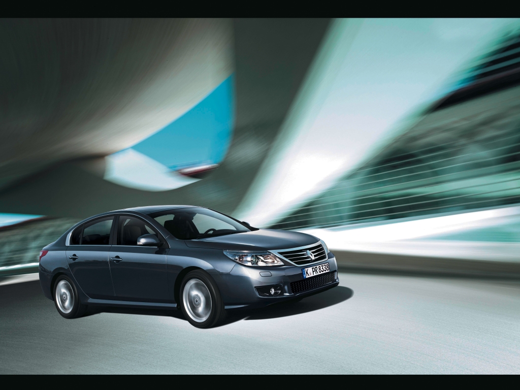 Test: Renault Latitude dCi 175 - Avantgarde ade