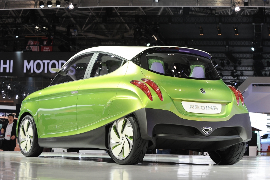 Tokio 2011: Suzuki Regina verbraucht rund 3 Liter