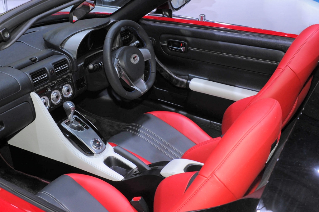 Tokio 2011: Toyota präsentiert Hybridsportler GR MN Concept
