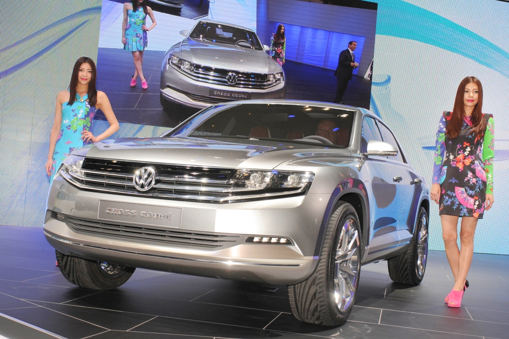 VW Concept Cross Coupé - Der Vierfach-Vorbote