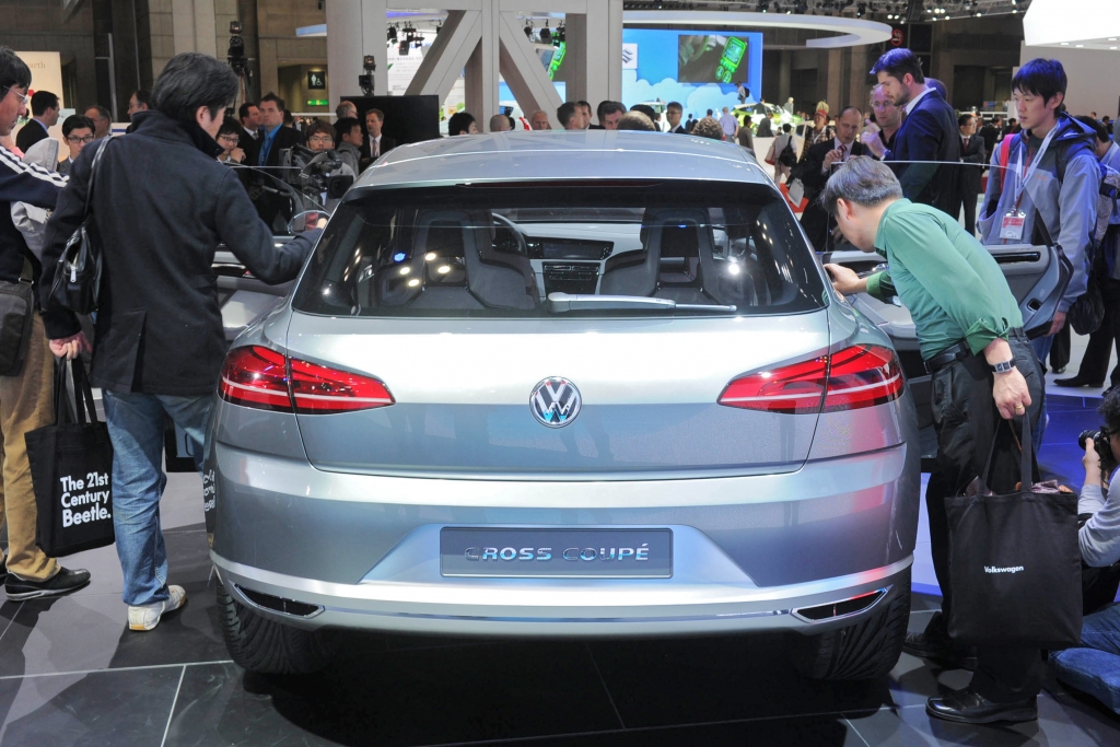 VW Concept Cross Coupé - Der Vierfach-Vorbote