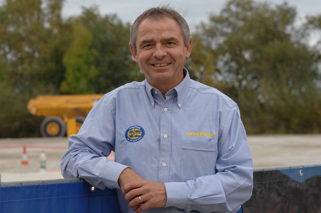 Veränderungen im Nutzfahrzeug- und Motorradbereich bei Goodyear Dunlop