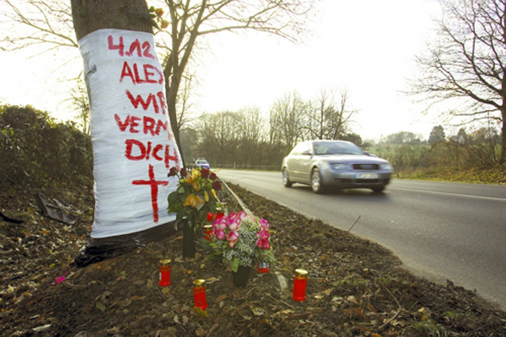 Verkehrsunfälle 2011 - Erstmals wieder mehr Tote