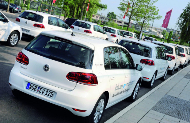 Volkswagen zieht Zwischenbilanz der Golf Blue-e-Motion-Erprobung