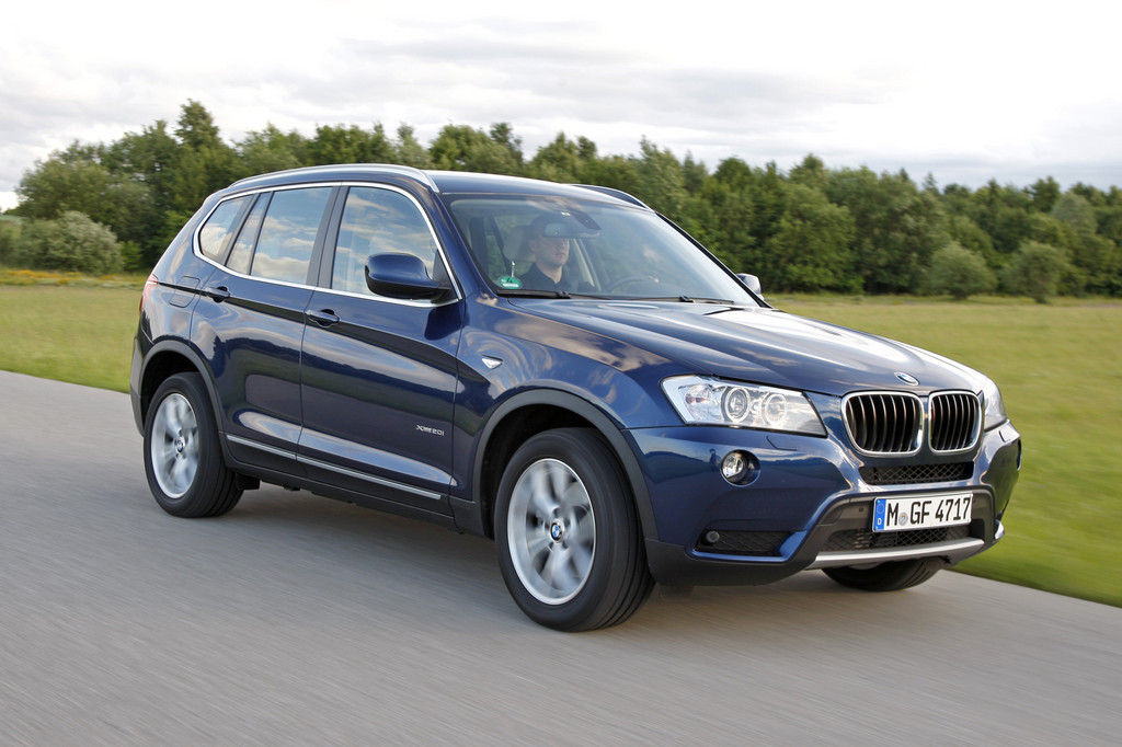 BMW X3.