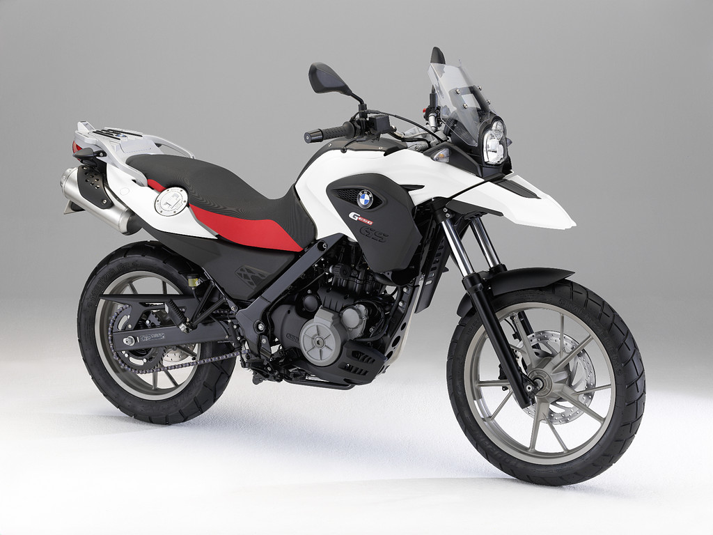 BMW erhält sechs 