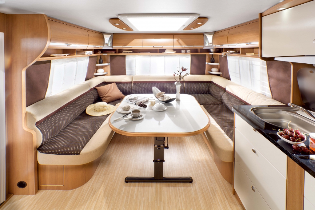CMT Stuttgart 2012: Caravan Sondermodell LMC Musica Spring 503 E