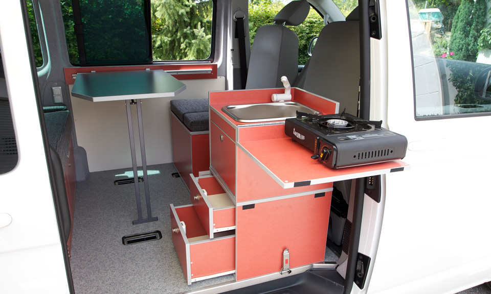 CMT Stuttgart 2012: Fischer-Wohnmobile zeigt Modulsystem Camper Cube, Roll-Lattenrost und Reisemobil Rondo L