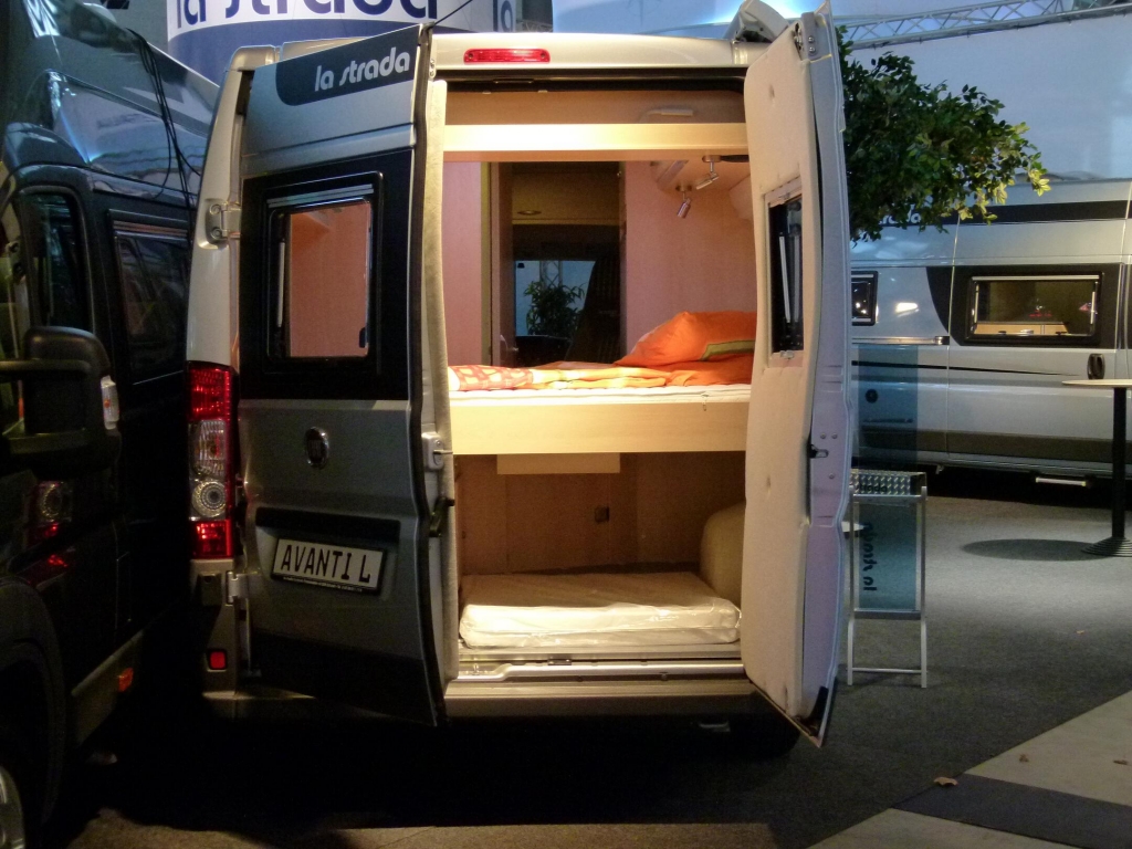 CMT Stuttgart 2012: Reisemobile vom Einstiegsmodell bis zum Luxusheim