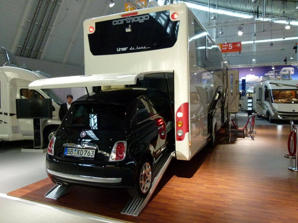 CMT Stuttgart 2012: Reisemobile vom Einstiegsmodell bis zum Luxusheim