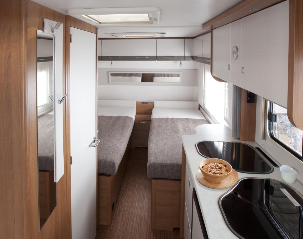 CMT Stuttgart 2012: T.E.C. präsentiert zwei Caravan Sondermodelle Weltbummler